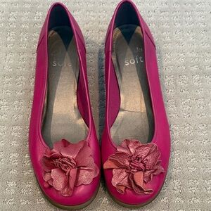 Clark’s Soft Women's Pink Floral Leather Ballet Shoes 7.5